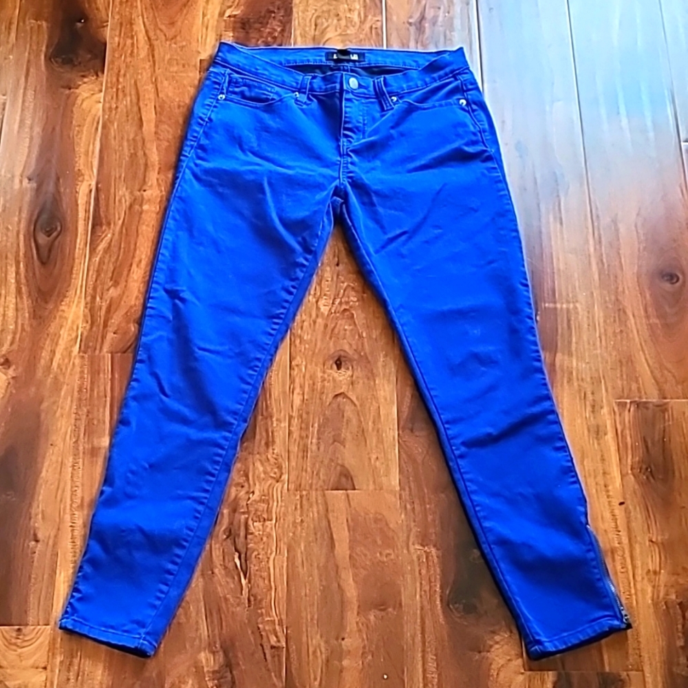 🎉Host Pick🎉 Forever 21 Colbat Blue Ankle Zipper Jeans - Picture 3 of 11